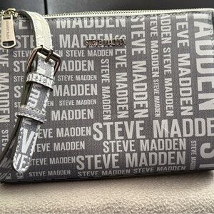 NWOT- Steve Madden Black and Gray Logo Belt Bag